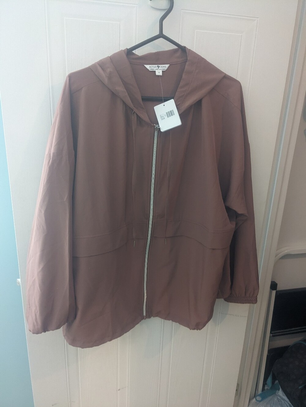 Active Zone Penningtons Light Zip Up Hoodie